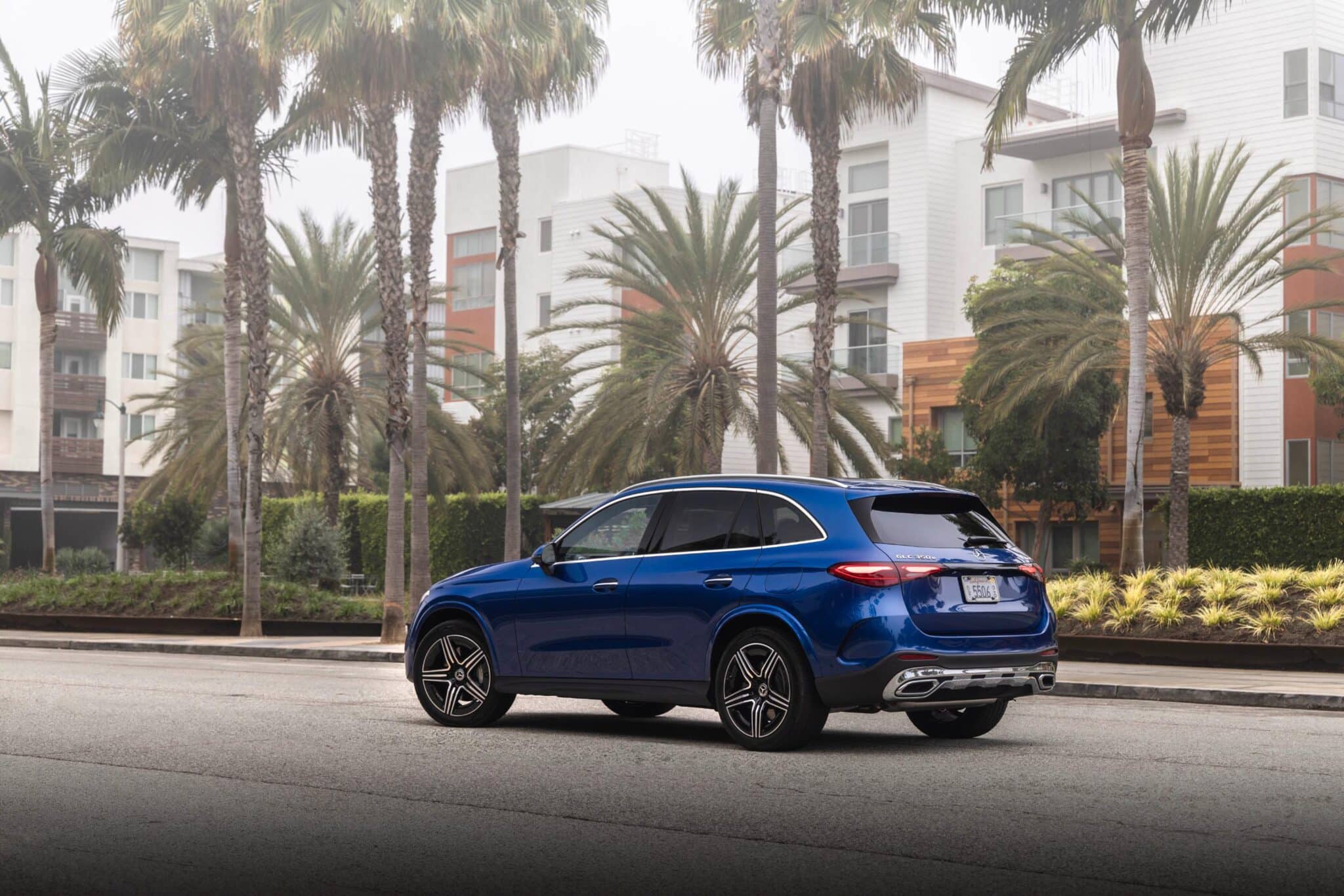 2025 Mercedes Benz GLC 350e 6 scaled