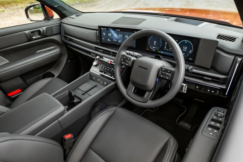 The cabin of the new Santa Fe