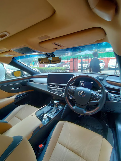 Lexus ES300h interior Lexus ES300h interior
